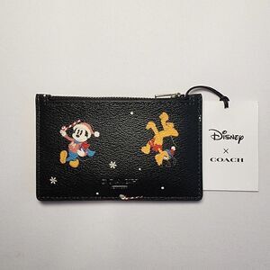 NWT Coach CM725 Disney X Coach Zip Card Case With Holiday Print Black Mu…